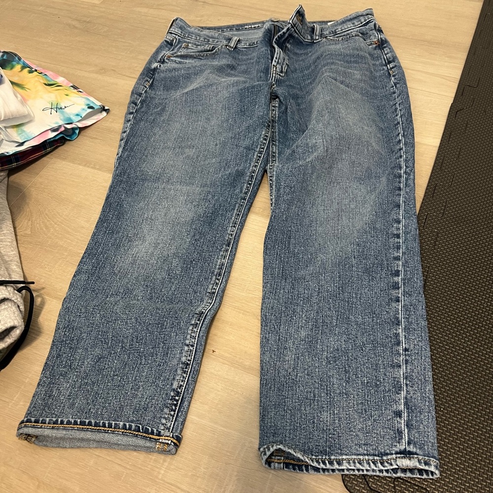Old navy mid rise boyfriend jean